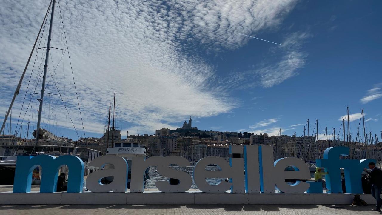 Escale Marseillaise, Grand T2 Calme, Pres Du Vieux Port Pour 2 A 4 Personnes, Nettoyage Rigoureux Marseille Exterior photo